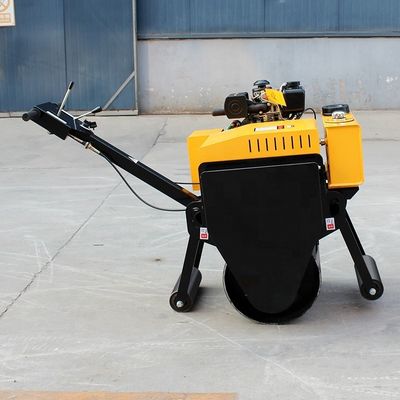 0.5トンのミニロードローラーコンパクター EPAエンジンの速度 0-4 km/h 前後
