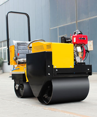 EPA エンジン 1 トン振動式ロードロール