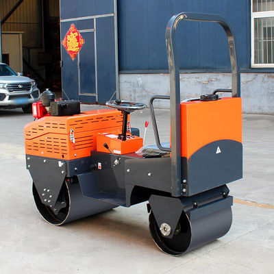 高性能 8HP 1トンの小規模道路建設用のリードオンミニ振動ロール