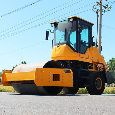 5 トン 5000kg バイブレータロードローラー 小型3輪圧縮用の日本エンジン