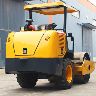 道路建設 3.5 トンのローラー 55KN 刺激力とユーザーフレンドリーなデザイン