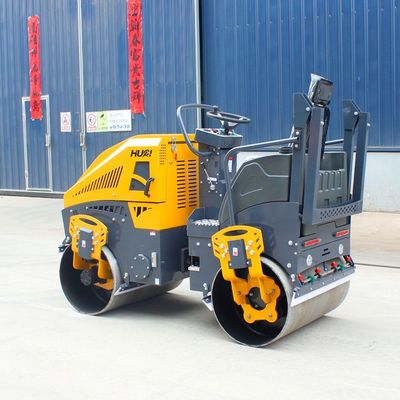 1 トン 1.5T 1.6T 2T 2.5T ディーゼル EPA ミニロードローラーコンパクター 小売用 2400*1150*1500mm